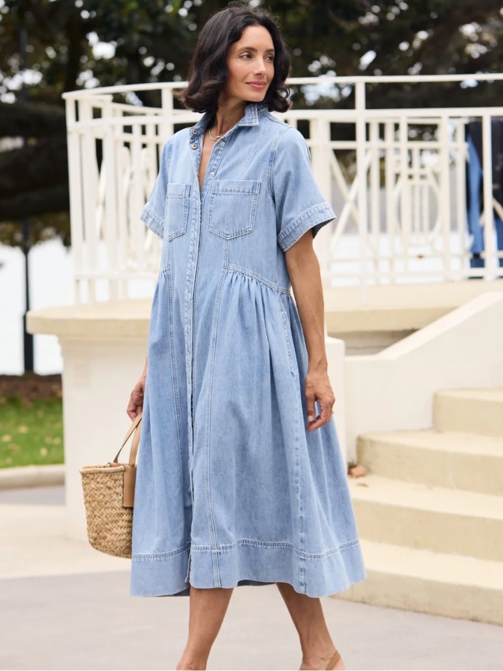 MAYE DENIM DRESS Montana Denim Shirt Dress - Button-Front Midi Medium